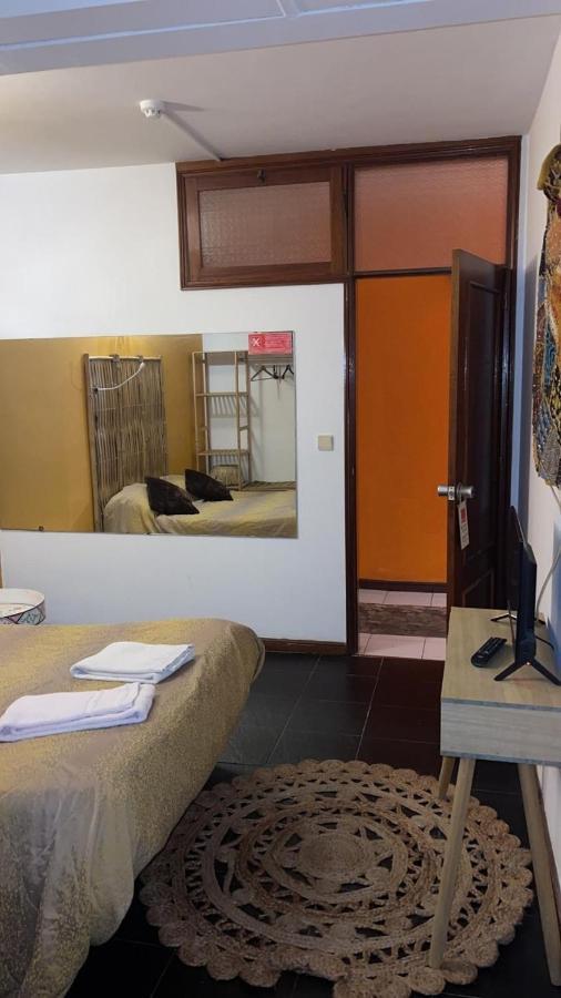 - Bed & Breakfast Oporto