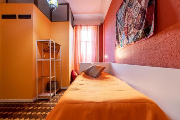 - Bed & Breakfast 2*